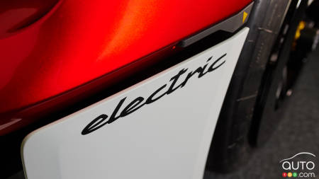 The Electric Porsche 718 Cayman Will Be Ready for 2026