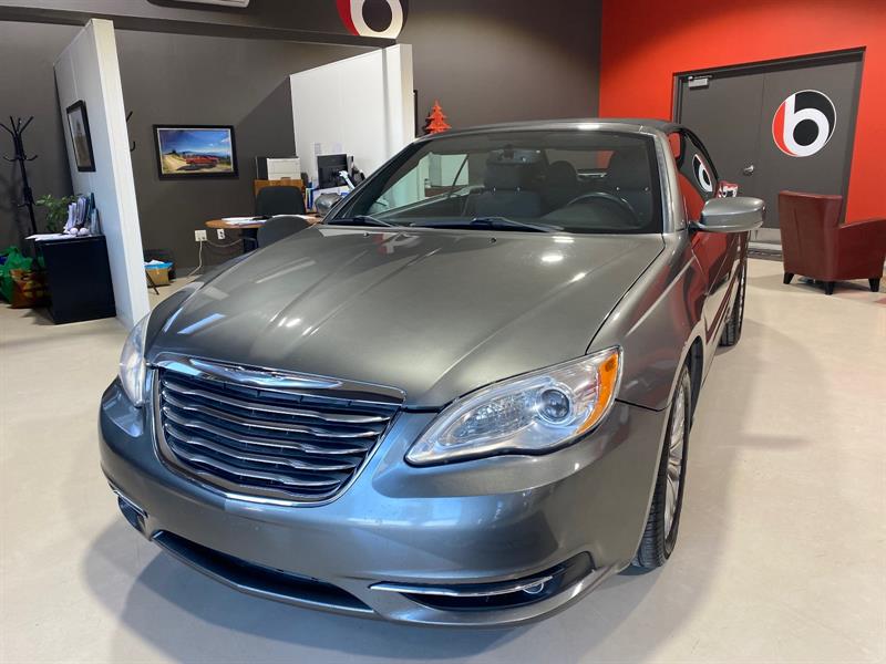 2012 Chrysler 200