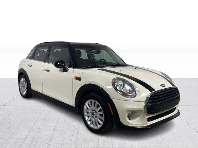 2016 MINI Cooper