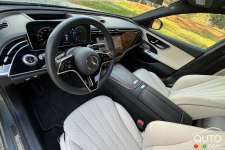 2024 Mercedes-Benz E450 4Matic, steering wheel, dashboard