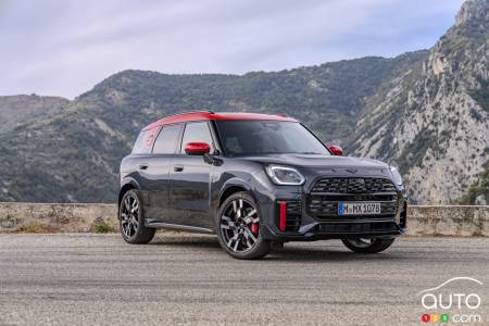 2025 Mini John Cooper Works Countryman pictures