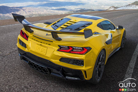 2025 Chevrolet Corvette ZR1, rear