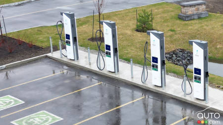 With iZEV Program Gone, Manufacturers and Dealers Demand End to EV Mandates