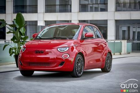 2024 Fiat 500e pictures