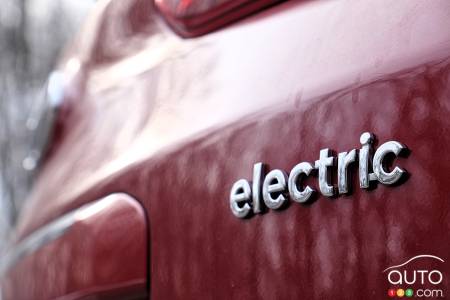 $5,000 Federal EV Incentive in Canada Hitting Pause