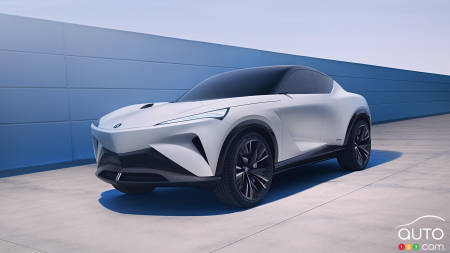 Acura Unveils Performance EV Concept at Pebble Beach